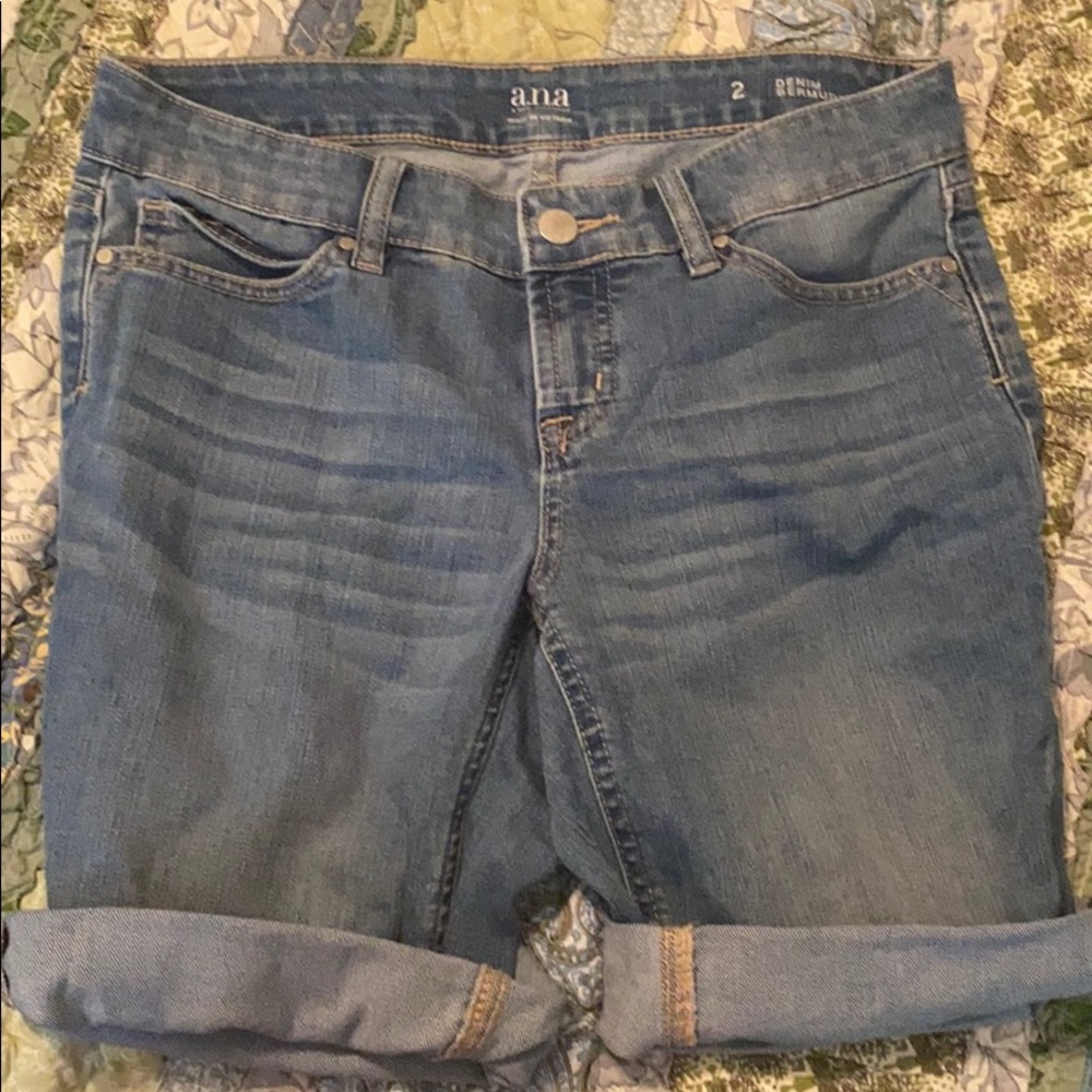 ANA sz 2 denim Bermuda shorts